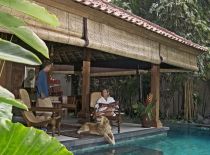 Villa Oost Indies, Refresco en la piscina